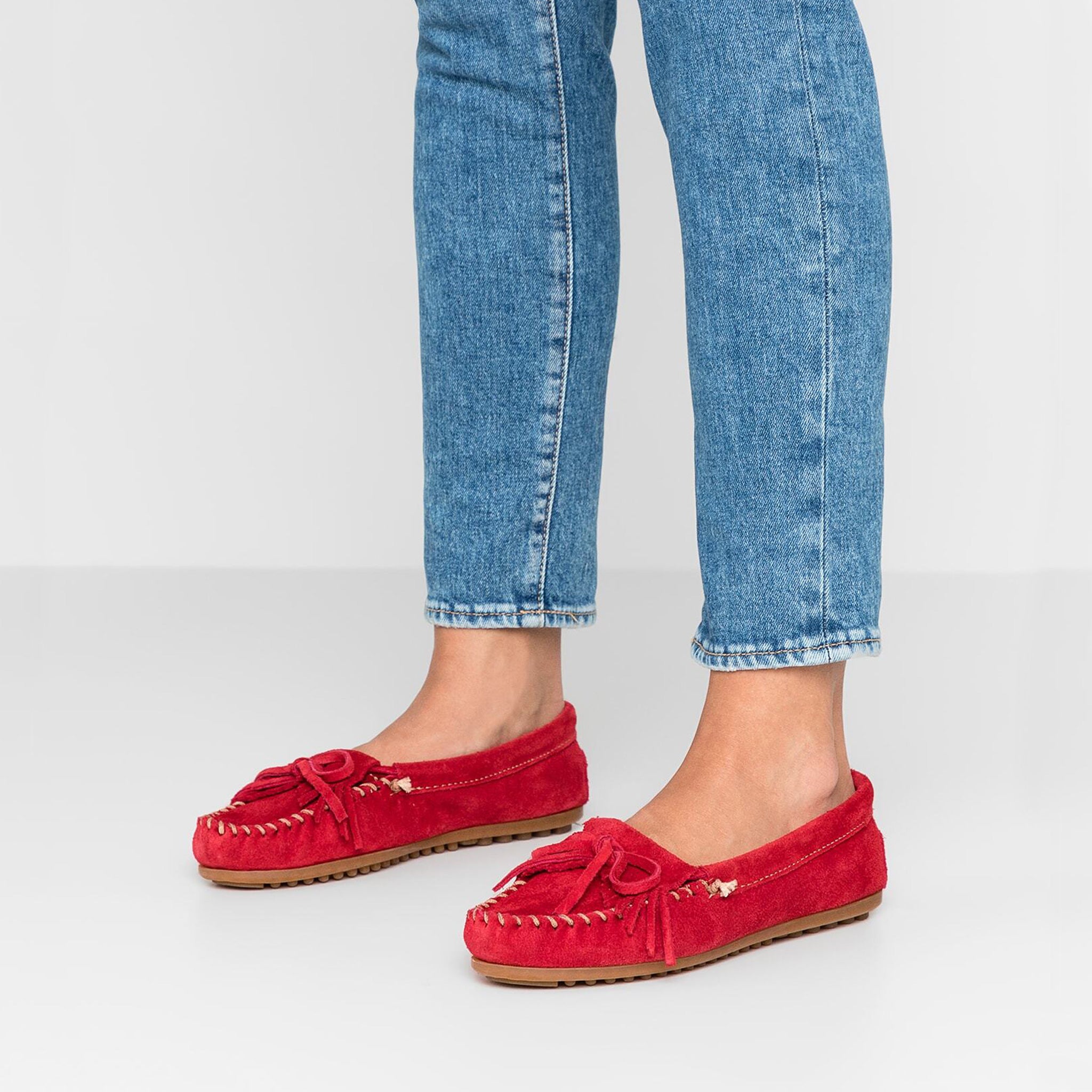 Minnetonka Moccasin | Kilty Red